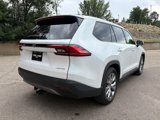Used 2024 Toyota Grand Highlander Limited image 3