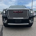 Used 2023 GMC Yukon XL Denali image 5