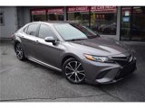 Used 2020 Toyota Camry SE image 2