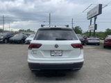 Used 2020 Volkswagen Tiguan SE w/ Panoramic Sunroof Package image 6