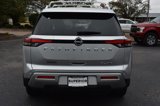 New 2025 Nissan Pathfinder SL image 6