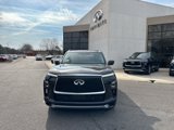 New 2025 INFINITI QX80 Luxe image 3
