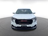 Used 2024 GMC Terrain SLE image 2