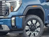 New 2025 GMC Sierra 2500 Denali image 4