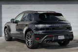 Certified 2024 Porsche Macan image 3