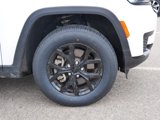 Used 2024 Jeep Grand Cherokee L Laredo image 5