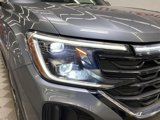 Used 2024 Volkswagen Atlas Cross Sport SE image 3