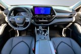 New 2025 Toyota Highlander XLE image 5