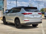 New 2025 Mitsubishi Outlander SEL Black Edition image 4