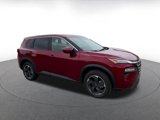 Used 2024 Nissan Rogue SV image 2