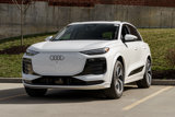 New 2025 Audi Q6 e-tron Premium Plus image 5