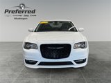 Used 2023 Chrysler 300 Touring L image 4