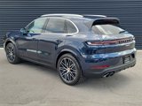 Certified 2025 Porsche Cayenne image 3
