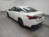Used 2021 Nissan Altima 2.5 SR w/ SR Premium Package image 5
