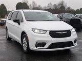 New 2025 Chrysler Pacifica Select image 2