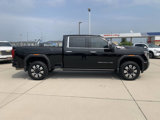 Used 2025 GMC Sierra 2500 Denali w/ Denali Reserve Package image 4
