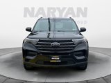 Used 2023 Ford Explorer XLT image 2