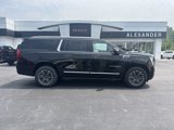 New 2025 GMC Yukon XL Elevation image 2