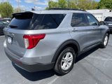 Used 2022 Ford Explorer XLT w/ Equipment Group 202A image 3