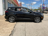 Used 2021 Kia Seltos S image 2