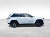 New 2025 Jeep Grand Cherokee Limited w/ Black Appearance Package image 2