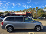 Used 2019 Dodge Grand Caravan SXT image 5