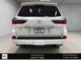 Used 2020 Lexus LX 570 4WD w/ 3rd Row & Luxury Pkg image 3