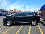 Used 2023 Ford Edge SEL image 2