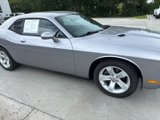 Used 2014 Dodge Challenger SXT image 3