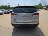 Used 2022 Chevrolet Equinox LT w/ Driver Convenience Package image 6
