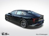 New 2025 Kia K4 LXS image 4