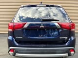 Used 2017 Mitsubishi Outlander SEL image 4
