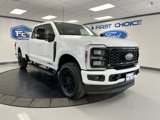 New 2025 Ford F350 4x4 Crew Cab Super Duty image 2