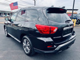 Used 2019 Nissan Pathfinder SV image 5