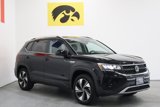 Used 2024 Volkswagen Taos SE w/ Panoramic Sunroof Package image 6