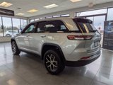 New 2025 Jeep Grand Cherokee Limited w/ Luxury Tech Group II image 5