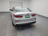 Used 2020 Kia Optima LX image 6