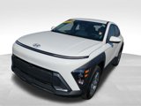 Certified 2024 Hyundai Kona SE image 4