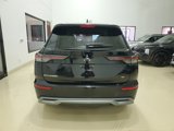 New 2025 Mitsubishi Outlander SE image 5