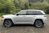 New 2023 Jeep Grand Cherokee Overland w/ Advanced Protech Group III image 5