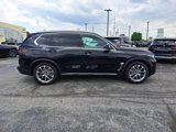 New 2025 BMW X5 xDrive50e w/ Climate Comfort Package image 2