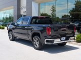 Used 2024 GMC Sierra 1500 SLT image 3