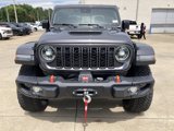 Used 2024 Jeep Gladiator Mojave image 2