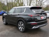 New 2025 Mitsubishi Outlander AWD image 2