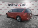New 2026 Chrysler Pacifica Select image 4
