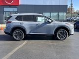 New 2025 Nissan Rogue Platinum w/ Tech Package image 2