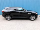 Used 2017 Jaguar F-PACE image 6