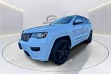 Used 2018 Jeep Grand Cherokee Altitude image 3