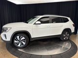 Used 2024 Volkswagen Atlas SE w/ Panoramic Sunroof Package image 3