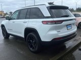 New 2025 Jeep Grand Cherokee Laredo image 3